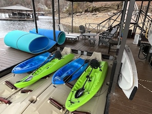 4 kayaks for adults and kids!