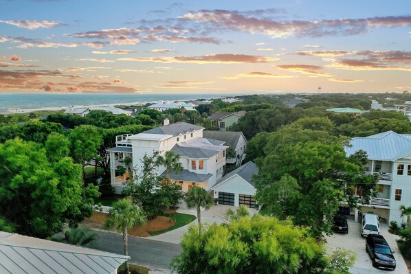 Imagine your next IOP vacation here!