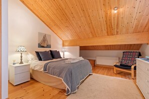 Luxury Lodge, Golf Course Views, Restaurant and Spa Facilites