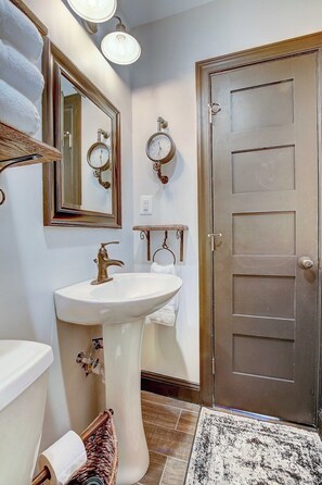 Bathroom with Pedestal Sink