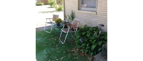 outside sitting area