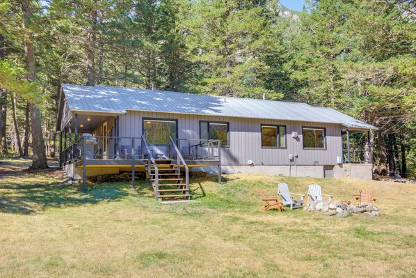 McLeod Vacation Rental | 3BR | 2BA | Step-Free Access | 1,300 Sq Ft