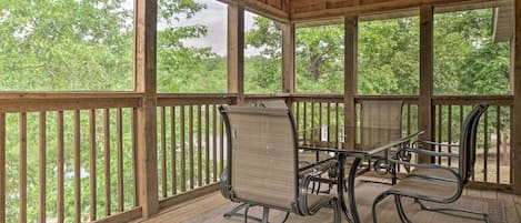 Branson West Vacation Rental | 2BR | 2BA | 1,100 Sq Ft | Step-Free Access