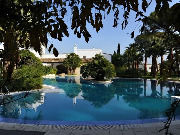 Holiday Home Swimming Pool