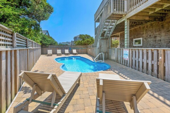 Surf or Sound Realty - 967 - Sailor's Delight - Pool Area -2