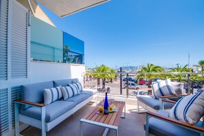 Apartment with terrace in Puerto Pollensa.