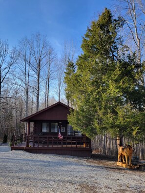 Cabin 7 at French Lick Cabins on Patoka Lake