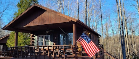 Peaceful cabin near French Lick