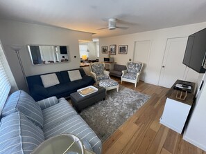 Entrance view-open floor plan with light coloring