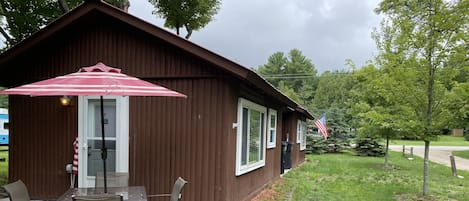 Sunset Cabin - View of Patio and Front Door