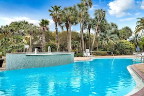 Destiny West amenities: huge pool, hot tub, fitness ctr, tennis & pickleball