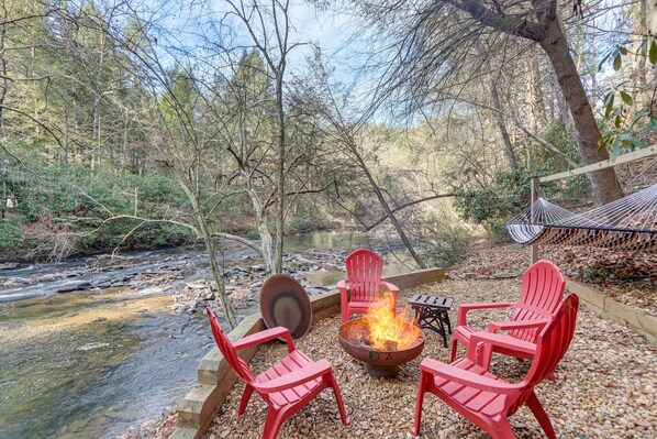 Ellijay Vacation Rental Cabin | 2BR | 2BA | 2 Stories | 1,248 Sq Ft