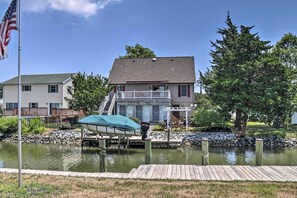 Exterior | Furnished Deck | Fishing Dock