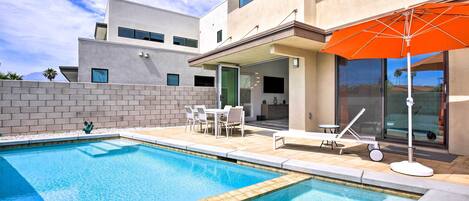 Palm Springs Vacation Rental | 2BR | 3BA | 2,209 Sq Ft | 2-Story Townhome
