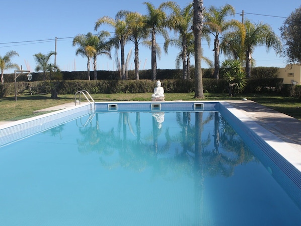L'Eau, Ciel, Plante, Propriété, Piscine, Arbre, Bleu Azur, Plan D'Eau, Ombre, Arecales