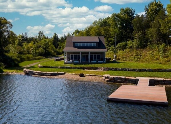 A Massive 200 feet of private waterfront 