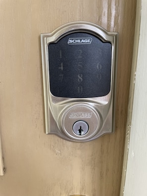 Keyless entry 