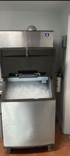 Commercial Ice Machine