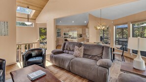 Living Room - Living Room