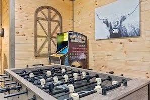 Spielezimmer