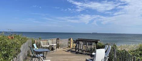 Great deck sitting area for beach views & watch the Wednesday weekly regatta. 