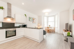 Bright Open Plan Living