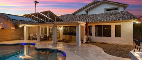 Enjoy this pool under the beautiful Arizona Sky!