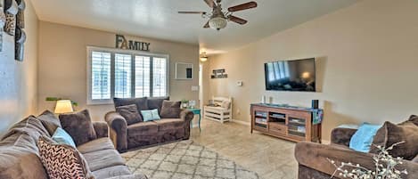 Lake Havasu City Vacation Rental | 2BR | 2BA | 1,044 Sq Ft | Step-Free Access