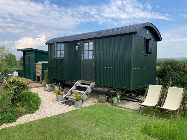 Sauna next to the Shepherds Hut