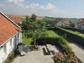 vue depuis le jardin vers la campagne