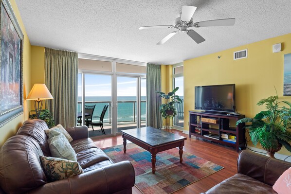 Welcome to Bluewater Keyes 1005. Check out the spectacular view!