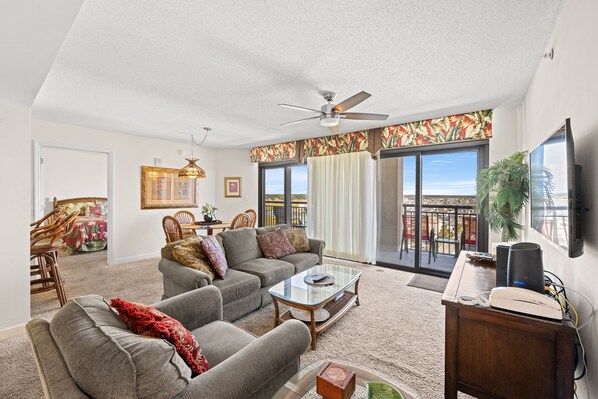 Welcome to Beachwalk Villas 808! Check out the beautiful ocean view.