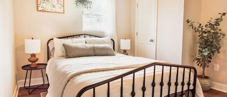 Master bedroom with queen bed.
