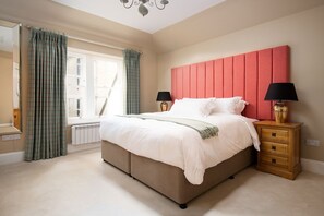 The Scott Apartment - bedroom five with zip and link beds, which can be configured as a super king double or twin, as preferred