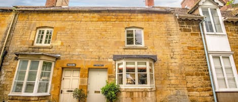 Wendle Cottage - StayCotswold