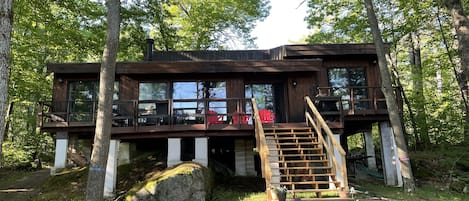 Lakefront cottage in heart of Muskoka with 3 bedrooms and 1 1/2 baths. 