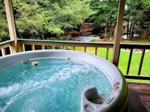 Relax in the hot tub and enjoy nature at it's best