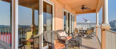 Clearwater Vacation Rental | 3BR | 2BA | 6th-Floor Condo | 1,803 Sq Ft