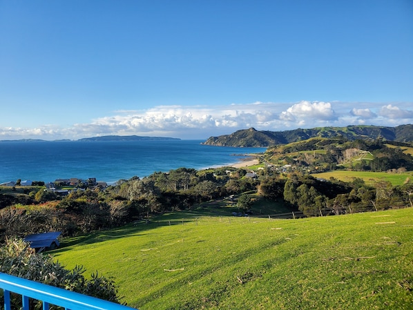 Enjoy commanding sea, bush and rural views from the Rawhiti Cottage.
