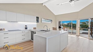 Kitchen Area to Dining