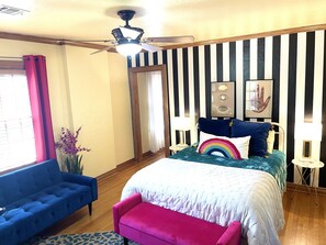 2nd bedroom
