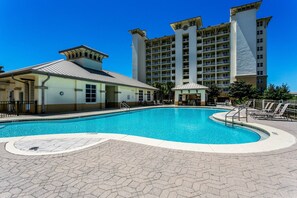 The Santo Amaro pool area with complimentary lounge chairs