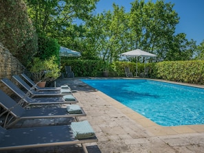 Holiday Home Swimming Pool