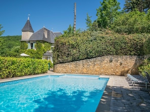 Holiday Home Swimming Pool