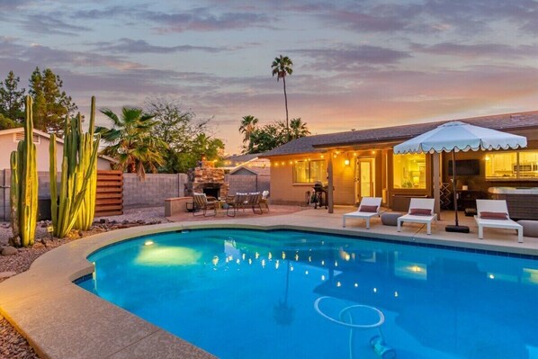 Pool