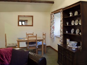 Charming living/ dining room | Hazel Cottage - Round Hill Farm, Kirkstone near Ambleside