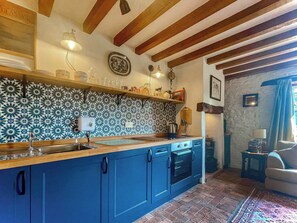 Open plan living space | Stable Cottage - Mocktree Barns Holiday Cottages, Leintwardine, near Ludlow