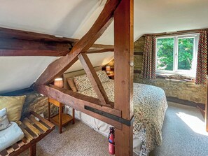 Double bedroom | Stable Cottage - Mocktree Barns Holiday Cottages, Leintwardine, near Ludlow