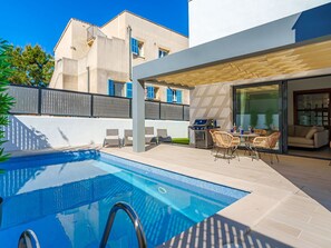 Plante, Propriété, Bâtiment, Paysage Naturel, Arbre, Lot Terre, Maison, Chalet, Paysage, Zone Résidentielle