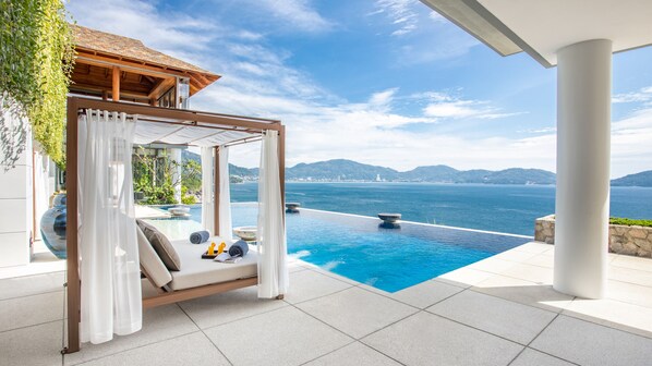 Piscina exterior